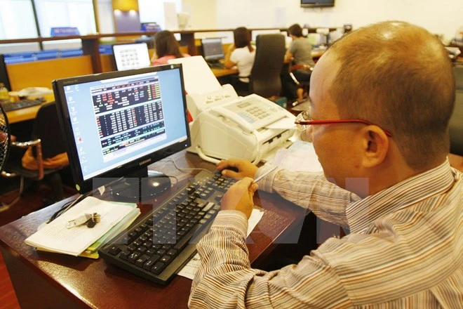 Kênh đầu tư nào sẽ mang lại kỳ vọng sinh lời cao năm 2015? ảnh 1