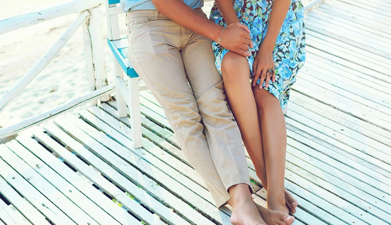 Họp bàn đôi bên chuyện…phòng ngủ ảnh 1