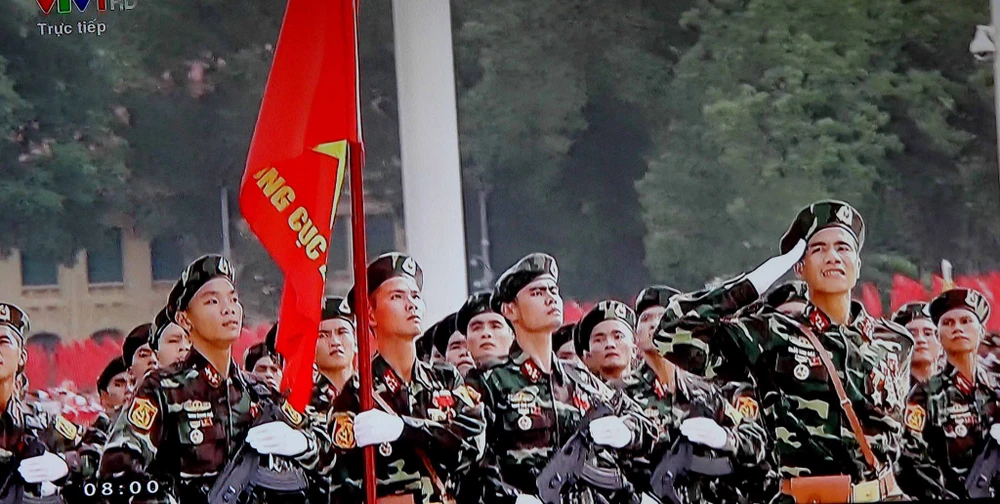 Toàn cảnh lễ mít tinh mừng 70 năm ngày Quốc khánh 2-9 ảnh 40