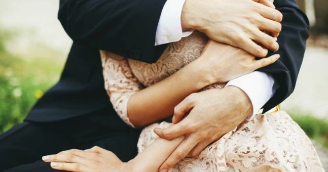 Điều đơn giản nhất để nắm giữ hạnh phúc ảnh 1