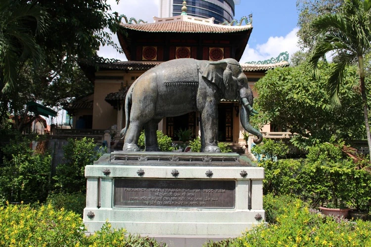 Thảo Cầm Viên Sài Gòn - Hoài niệm những công trình trăm tuổi ảnh 3