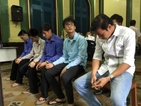 Bị đánh chết sau khi cãi CSGT: Gia đình đòi bồi thường 3,37 tỉ ảnh 1