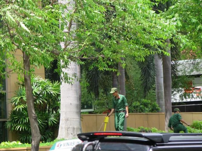 Tổng thống Obama kết thúc ngày làm việc đầu tiên tại TP.HCM ảnh 46