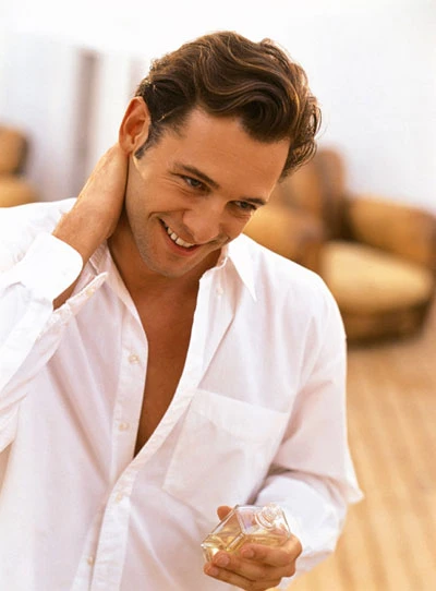 Sự nam tính của nam giới được xác định qua… mùi hương ảnh 2