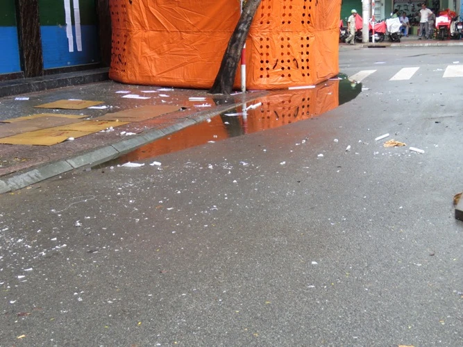 Huy động hơn 100 cán bộ tiến hành cưỡng chế nhà 75 Yersin ảnh 3