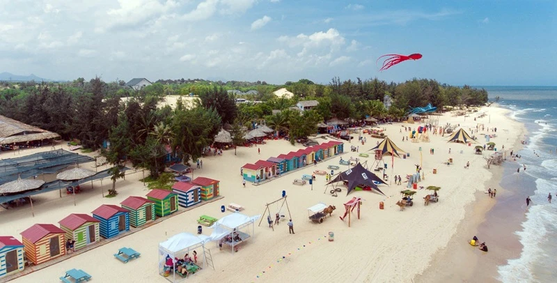 Độc đáo cuộc đua xe bò trên bãi biển ở La Gi ảnh 3