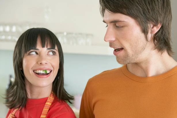 5% cuộc hẹn hò kết thúc trong bệnh viện ảnh 1