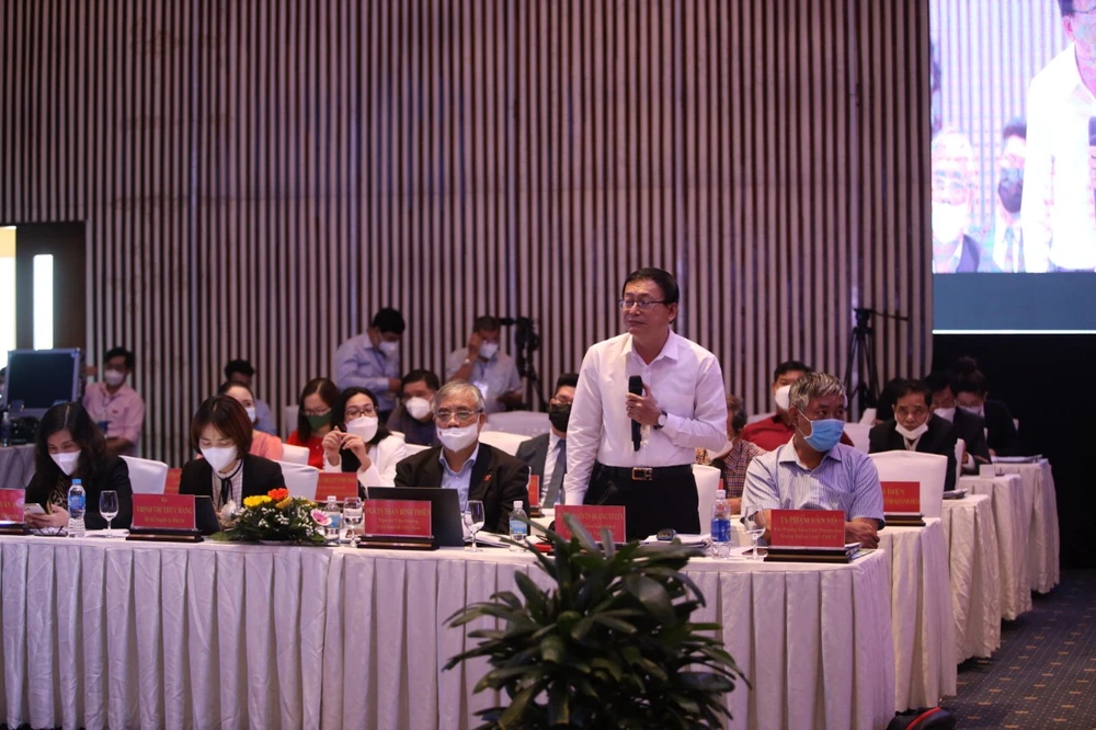 Kiến nghị sửa nhiều quy định để thu hút đầu tư, đánh thức tiềm năng kinh tế ảnh 7