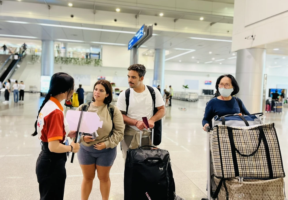 du lịch Việt Nam đón lượng khách quốc tế lớn