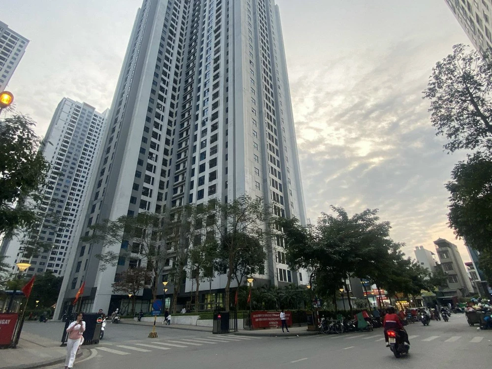 Giá chung cư tại Hà Nội thời gian qua tăng mạnh, khiến thị trường bất ngờ