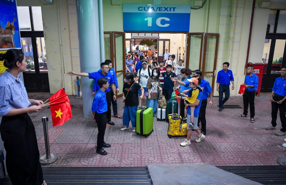 Ứng phó với cơn bão Yagi, ngành đường sắt tạm ngưng một số đoàn tàu chạy tuyến Bắc – Nam