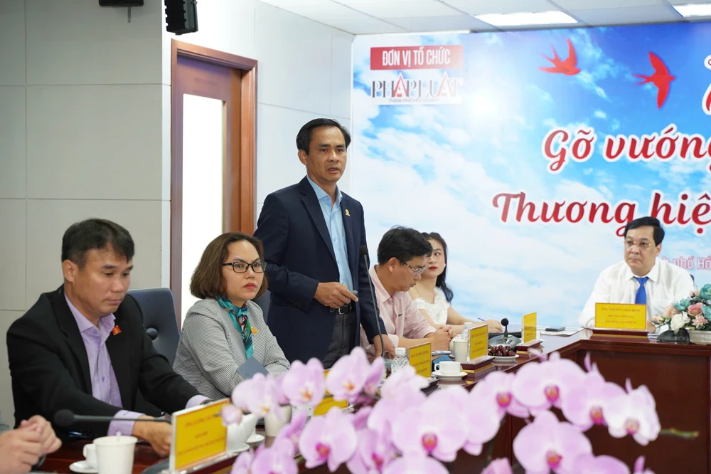 Ông Nguyễn Thanh Hải, Tổng Giám đốc Công ty Yến sào Khánh Hòa phát biểu và cho biết vấn nạn yến giả đang rất nhức nhối. Ảnh: THUẬN VĂN