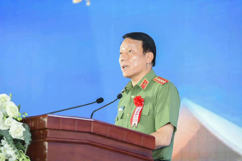 Dai tuong Luong Tam Quang.jpg