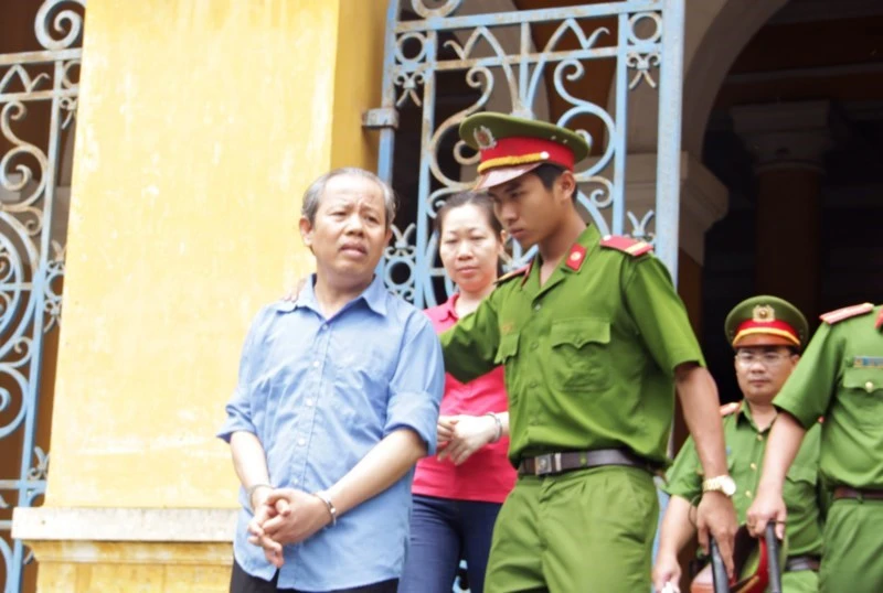 Vụ xử trưởng ban bồi thường: Nhân vật mới vô can