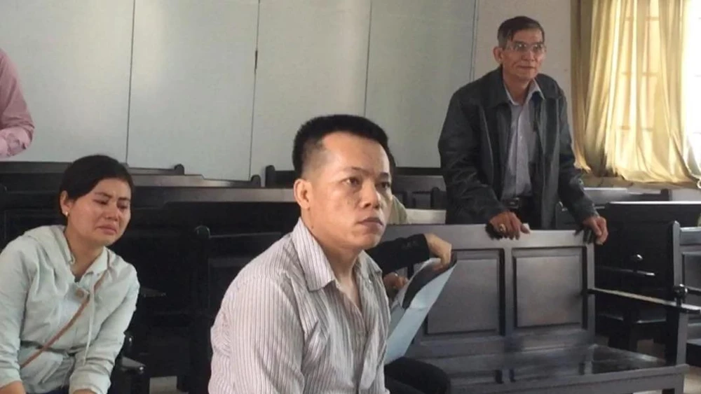 Toà bị tuýt còi vì áp dụng pháp luật sai