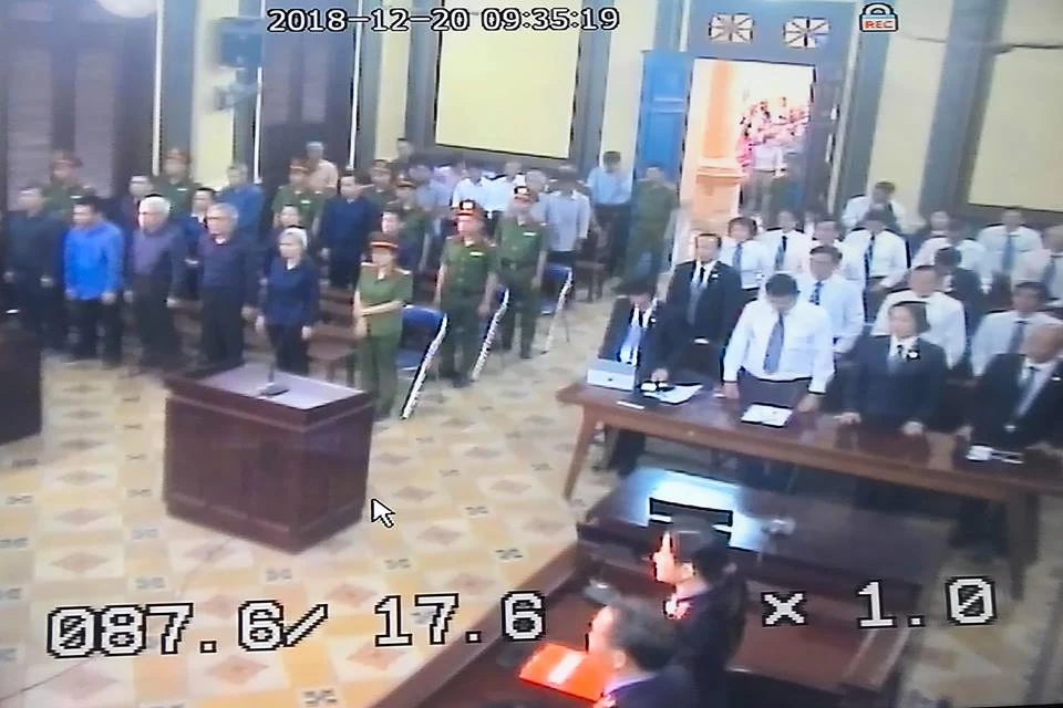 Đang tuyên án vụ Vũ 'nhôm' và Trần Phương Bình ảnh 2