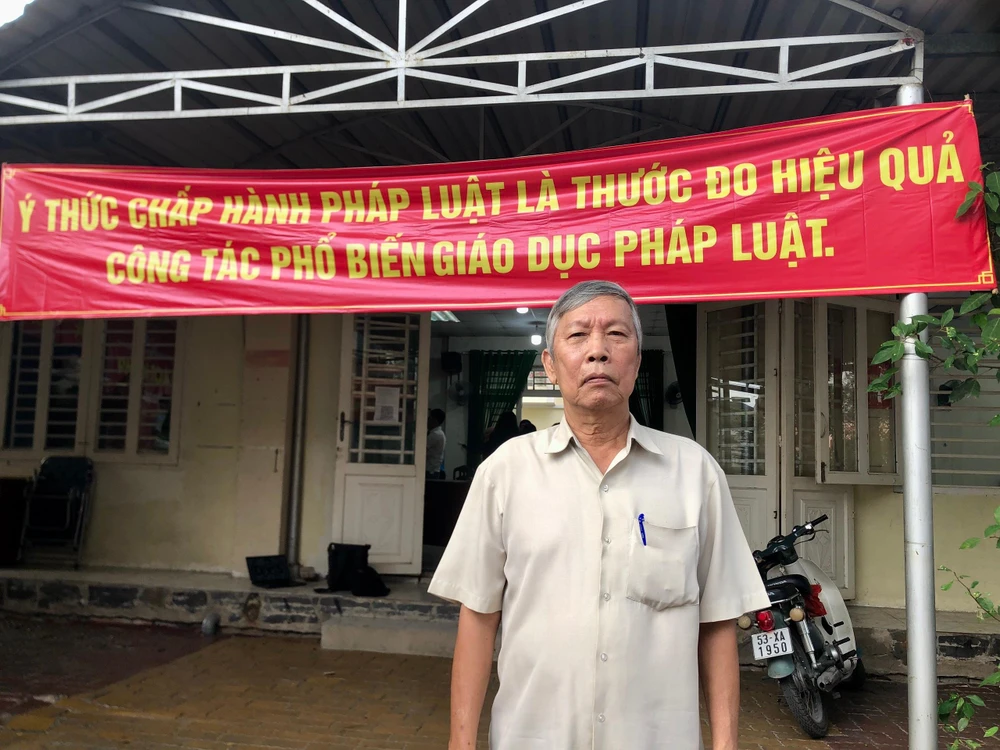 Ông Trần Nhất Tâm (73 tuổi, Chủ tịch Hội Người cao tuổi phường An Phú). Ảnh: TRẦN LINH