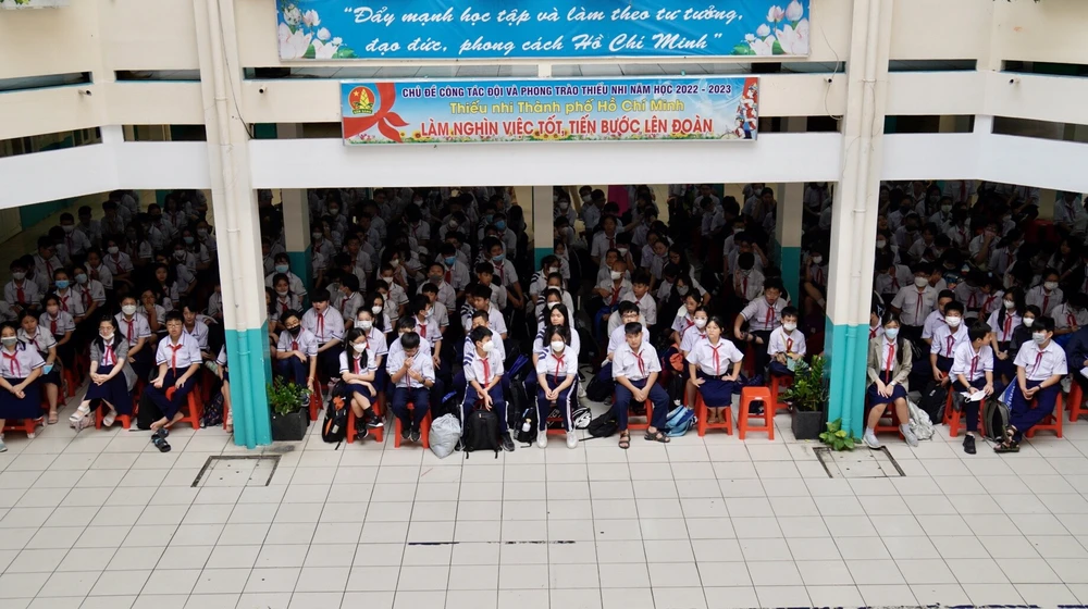 Trẻ em có quyền được chăm sóc, nuôi dưỡng để phát triển toàn diện; được cả cha và mẹ bảo vệ, chăm sóc và giáo dục. Ảnh: TRẦN LINH