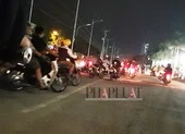 TP.HCM: Nhiều 'quái xế' tụ họp quậy trên đường phố 