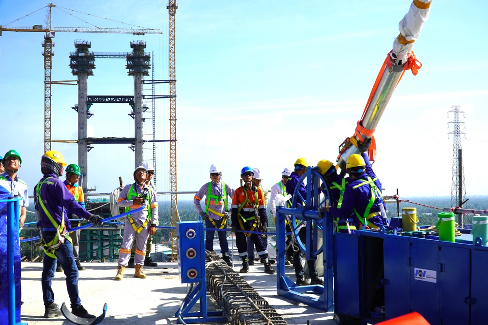 Cau-Rach-Mieu-2 (11).JPG