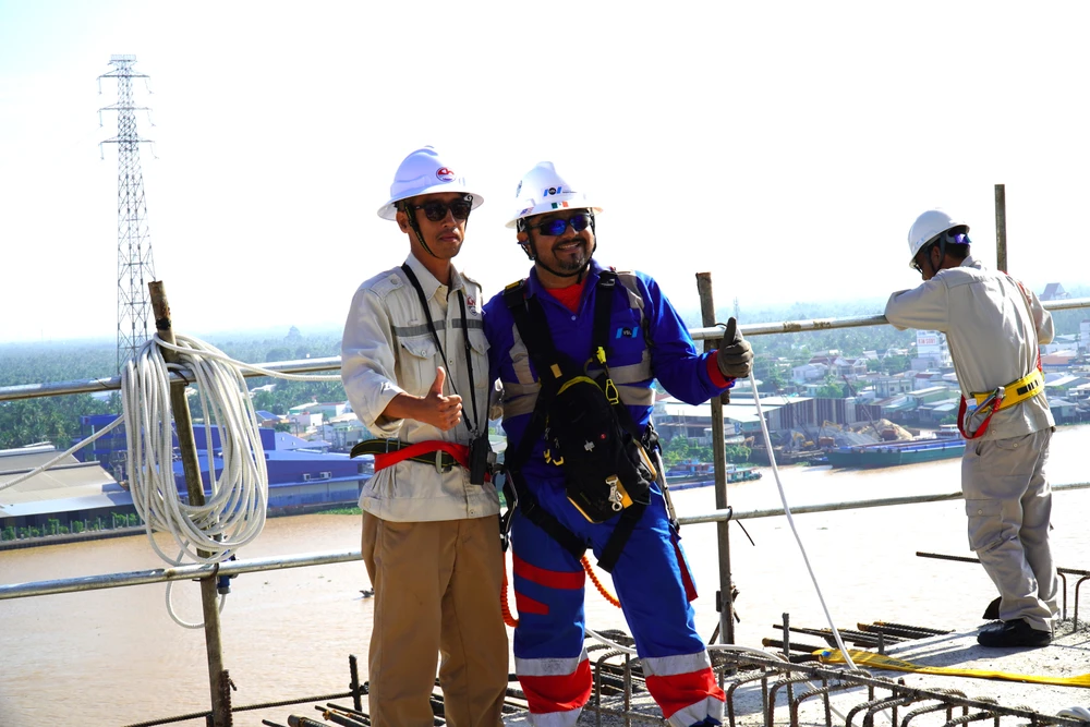 Cau-Rach-Mieu-2 (7).JPG