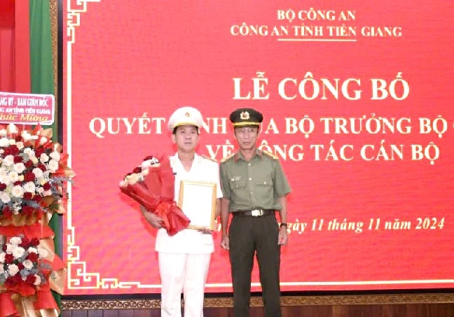 Thượng tá Trần Văn Tròn giữ chức Phó giám đốc Công an tỉnh Tiền Giang