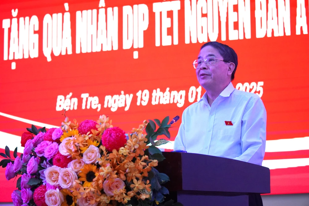 Trao-qua-tet (5).JPG