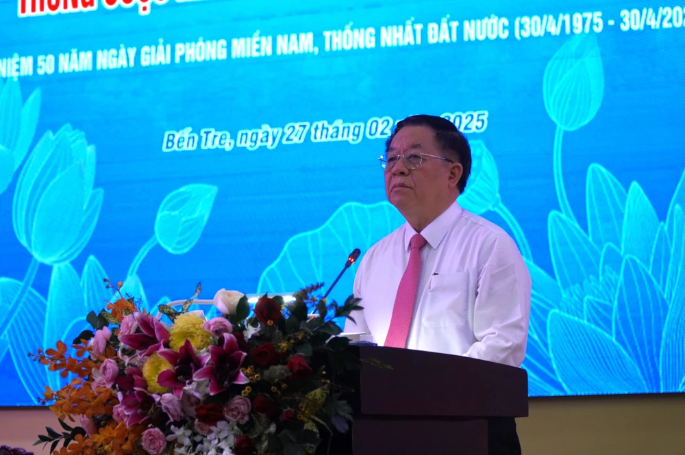 Doi-quan-toc-dai (2).JPG