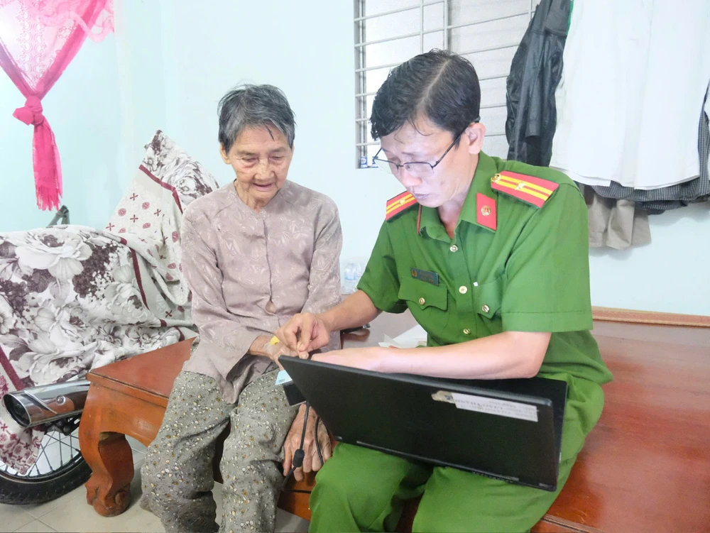 Thu-nhan-ADN (2).jpg