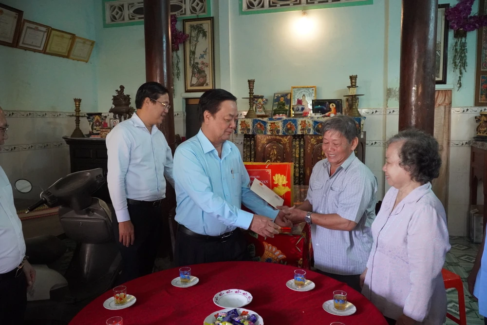 Pho- Chu-tich- QH-Le-minh-hoan (4).JPG