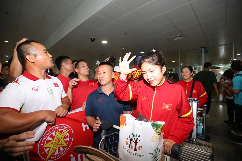 Thanh Nhã là một trong năm gương mặt đáng xem của tuyển nữ Việt Nam và với độ tuổi 21, tương lai còn rộng mở với cô gái xinh xắn này.