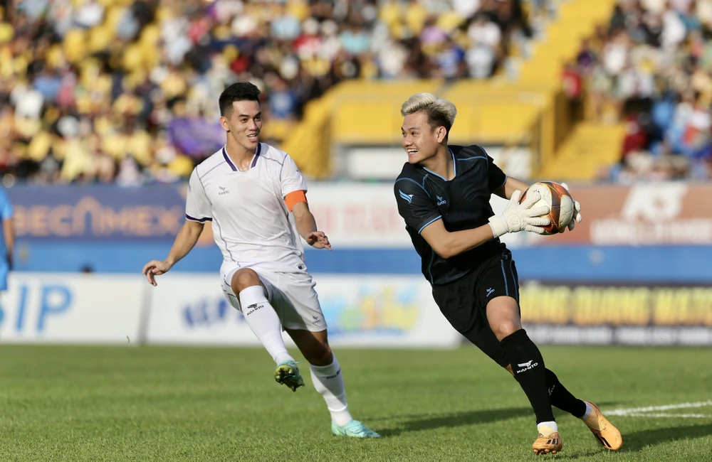 Yêu Thương và Lan Tỏa 2.jpg