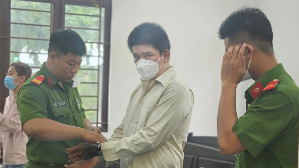 Bị cáo Hà Cẩm Hoàng tại phiên tòa. ẢNH: SONG MAI