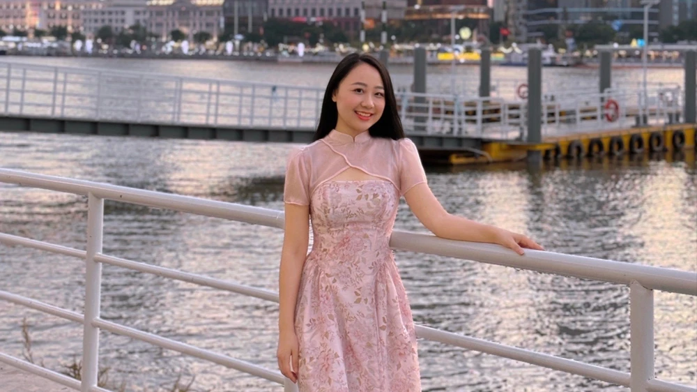 tiếp viên hàng không