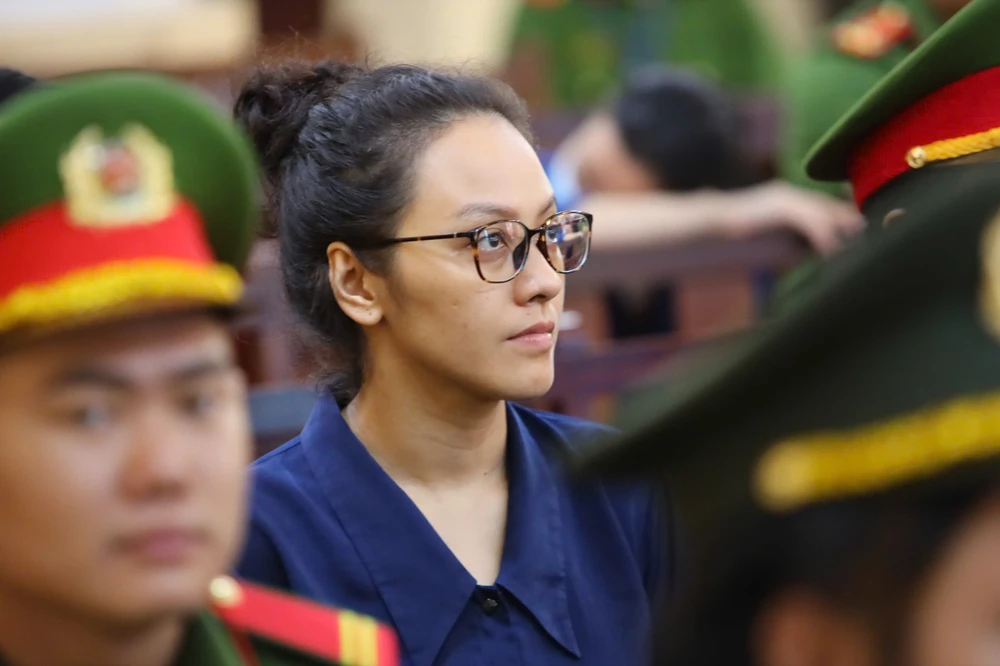 Trương Huệ Vân.jpg