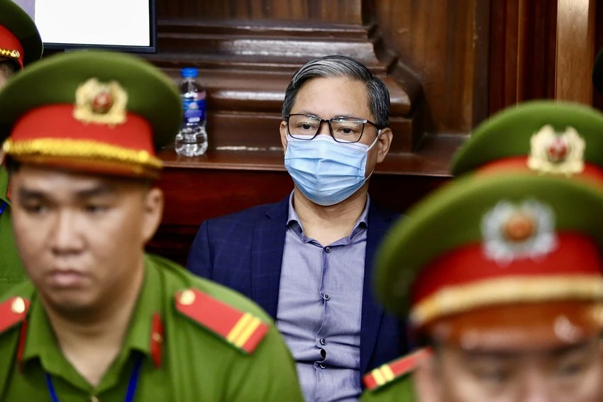 Nguyen Cao Tri tra du 1000 ti dong cho Truong My Lan.jpeg