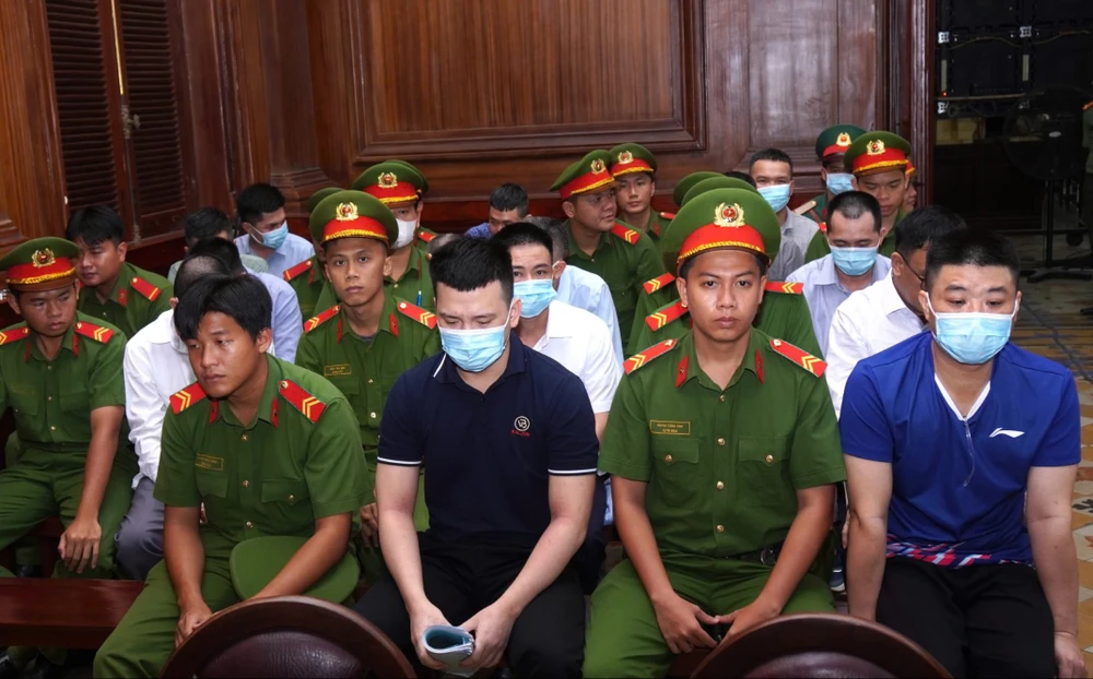 bán trái phép hóa đơn