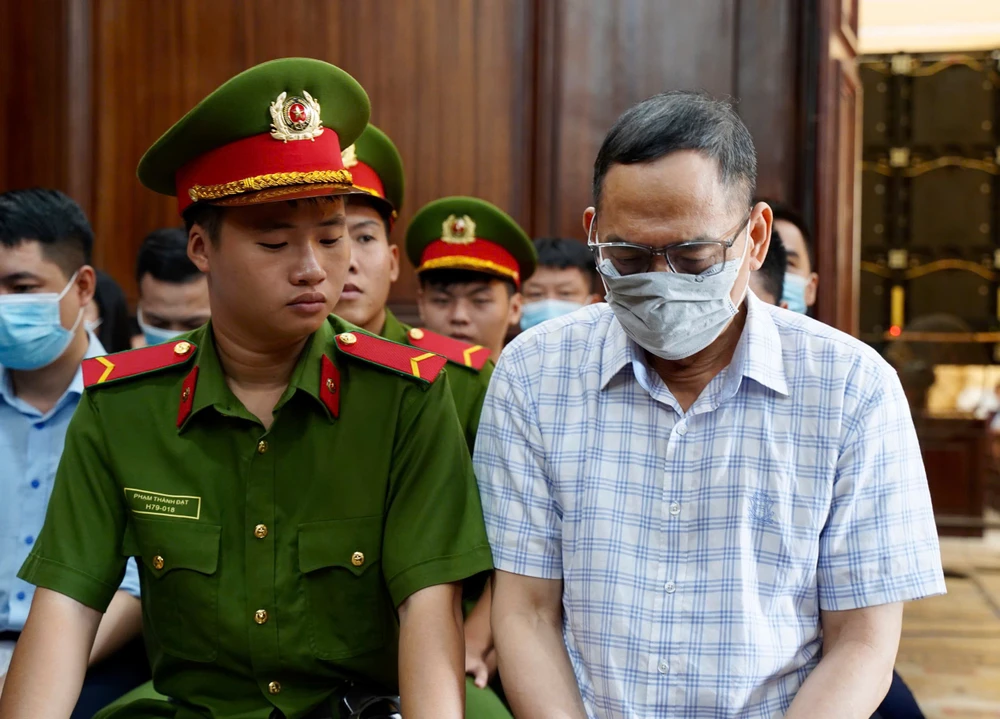 Cựu giám đốc Trung tâm Lý lịch tư pháp quốc gia bị đề nghị 18-19 năm tù