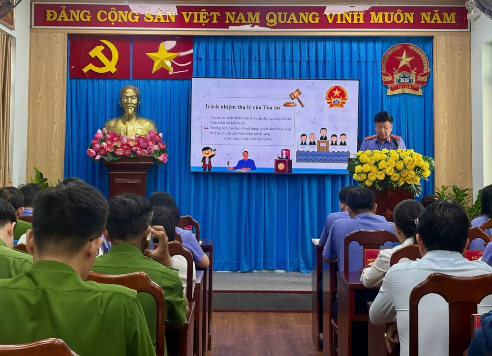 vụ án dân sự