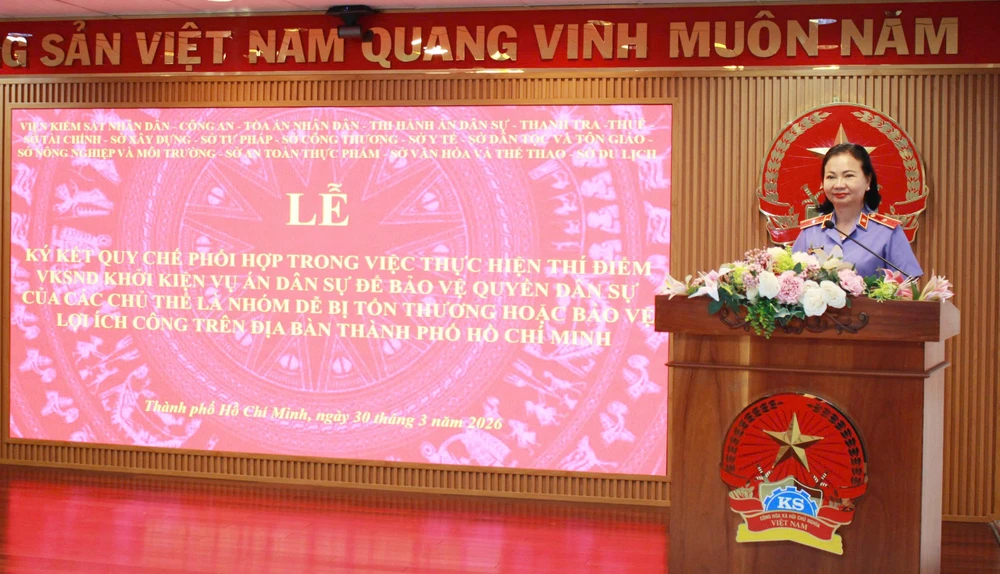 vksnd-tp-hcm-ky-ket-quy-che-phoi-hop-nghi-quyet-205-voi-15-co-quan-ban-nganh-6.jpg