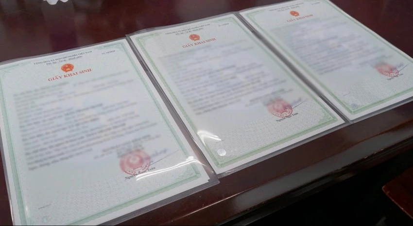 kien-nghi-cua-vksnd-tp-hcm-xoa-khoang-trong-ho-tich-dam-bao-quyen-khai-sinh-cua-cong-dan-.jpeg