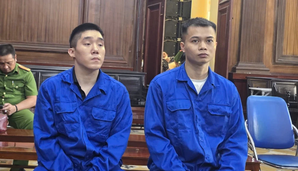 tiktoker-tang-keng-ong-trum-lanh-3-nam-tu-vi-dang-video-xuc-pham-vung-mien-3.jpg
