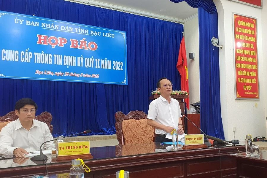 Ngày 20-5-2022, tại cuộc họp báo thường kỳ, lãnh đạo tỉnh Bạc Liêu đã thông tin bước đầu về việc chuyển hồ sơ liên quan Công ty Việt Á cho công an. Ảnh: Trần Vũ. Ngày 20-5-2022, tại cuộc họp báo thường kỳ, lãnh đạo tỉnh Bạc Liêu đã thông tin bước đầu về việc chuyển hồ sơ liên quan Công ty Việt Á cho công an. Ảnh: Trần Vũ.