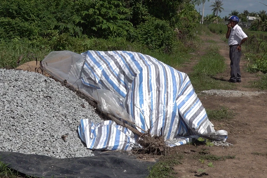 Cứng hoá đường chăm ruộng 3.png