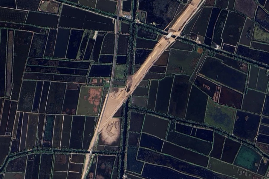 Đường cao tốc qua Cà Mau 1.jpg