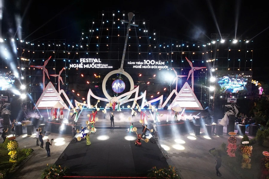 Festival nghề muối 2.jpg