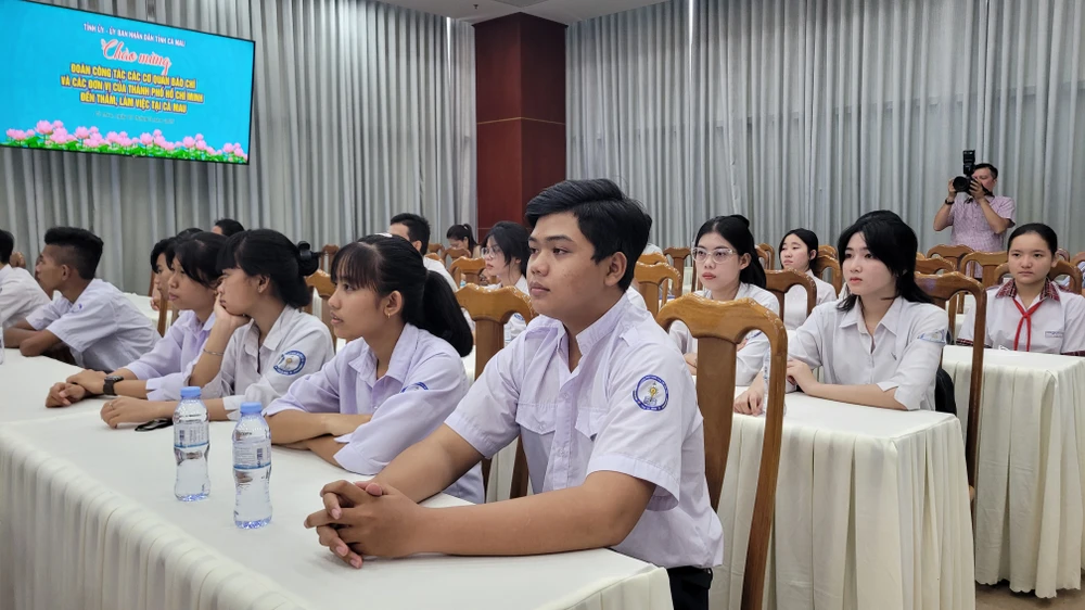 Tỉnh Cà Mau 1.jpg