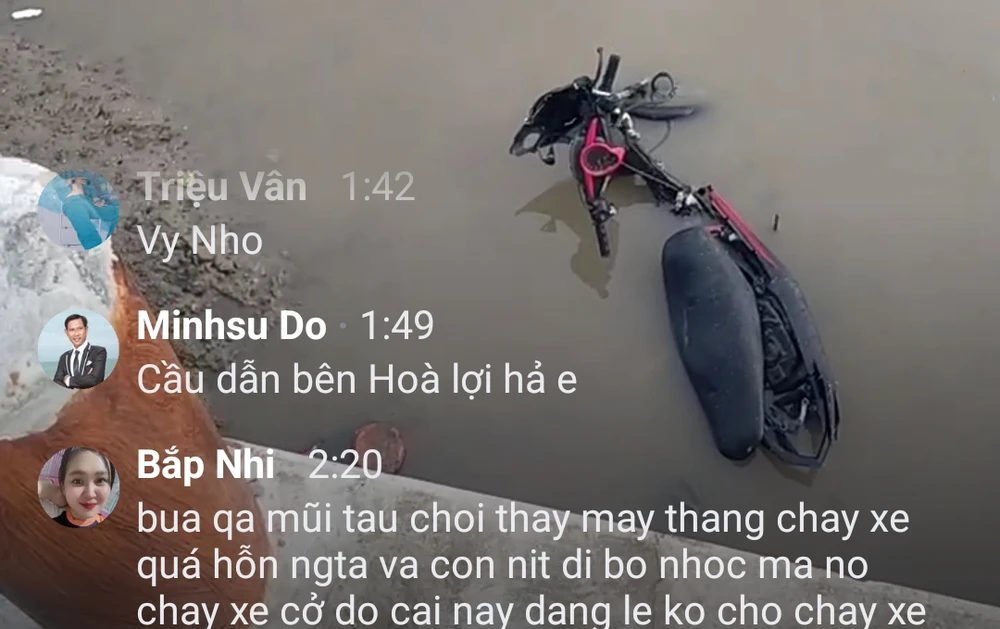 Sập lan can cầu tập kết ra bắc 1.png