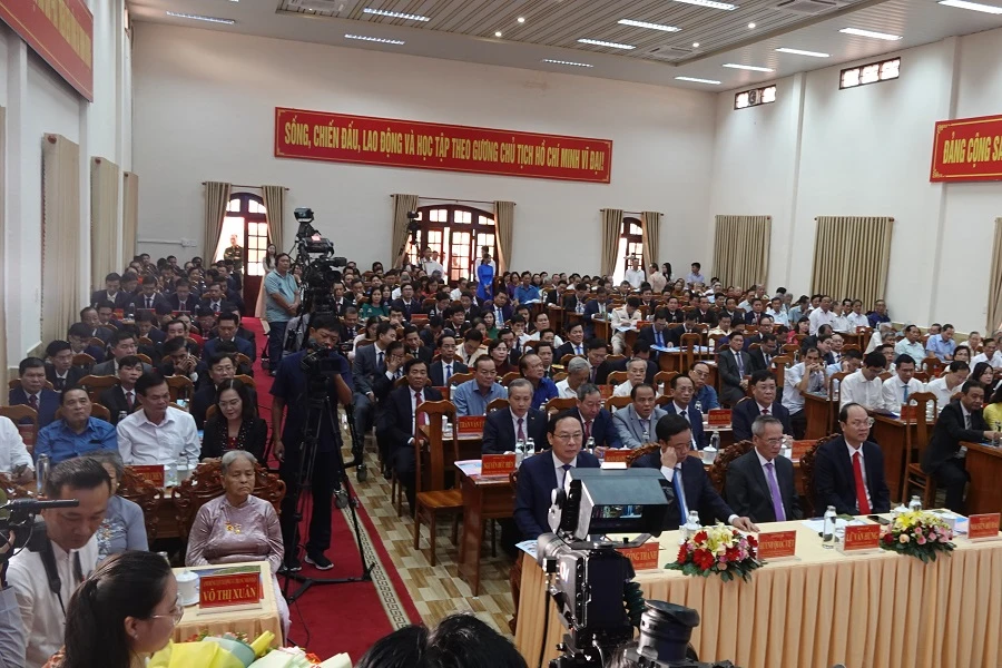 Sáp nhập Cà mau - Bạc Liêu 3.jpg