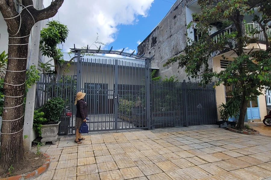 dựng nhà chiếm đất ở Cà Mau 1.jpg